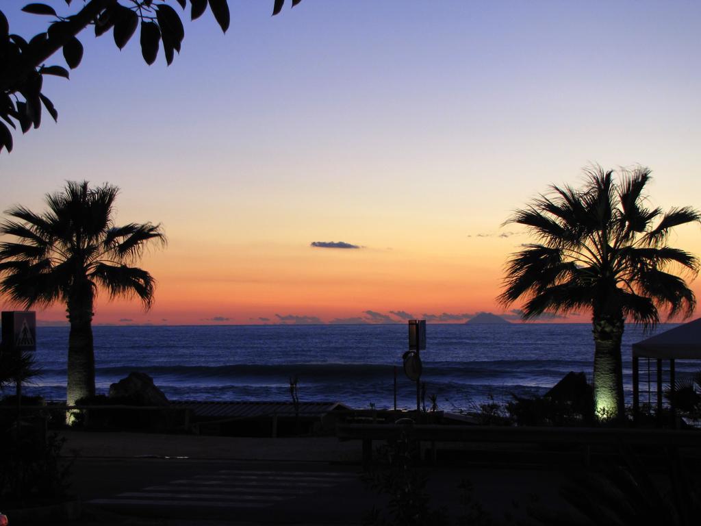 Hotel La Tonnara Amantea Bagian luar foto